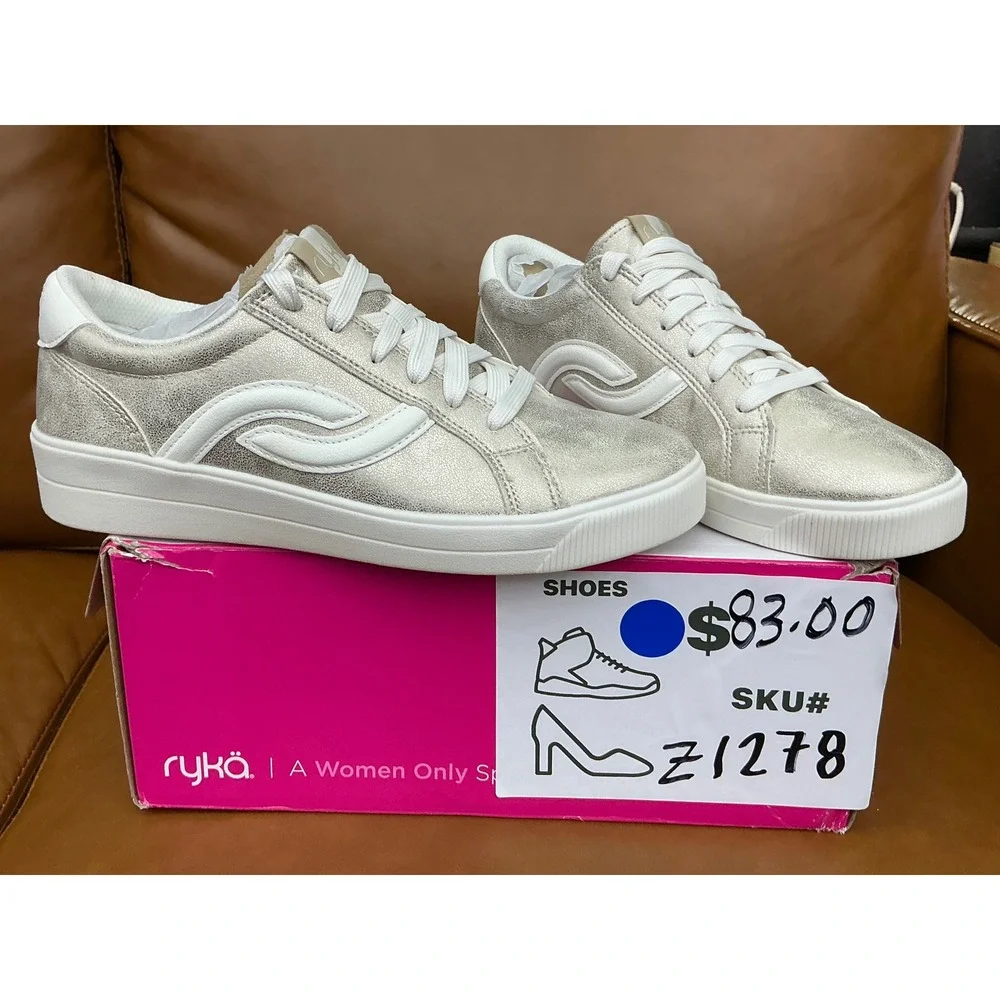 Ryka Viv Next Sneakers Womens 8 Gold Metallic Lace Up Low Top Z1278